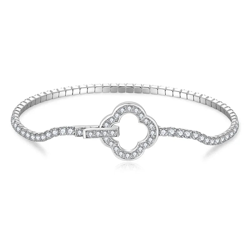Clover Clasp Moissanite Tennis Bracelet