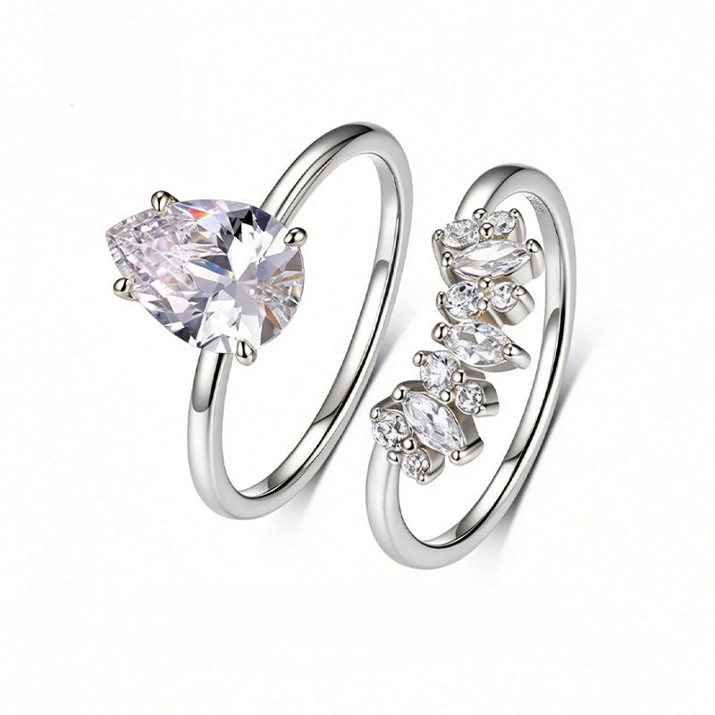 Pear-shaped Moissanite Bridal Ring Set