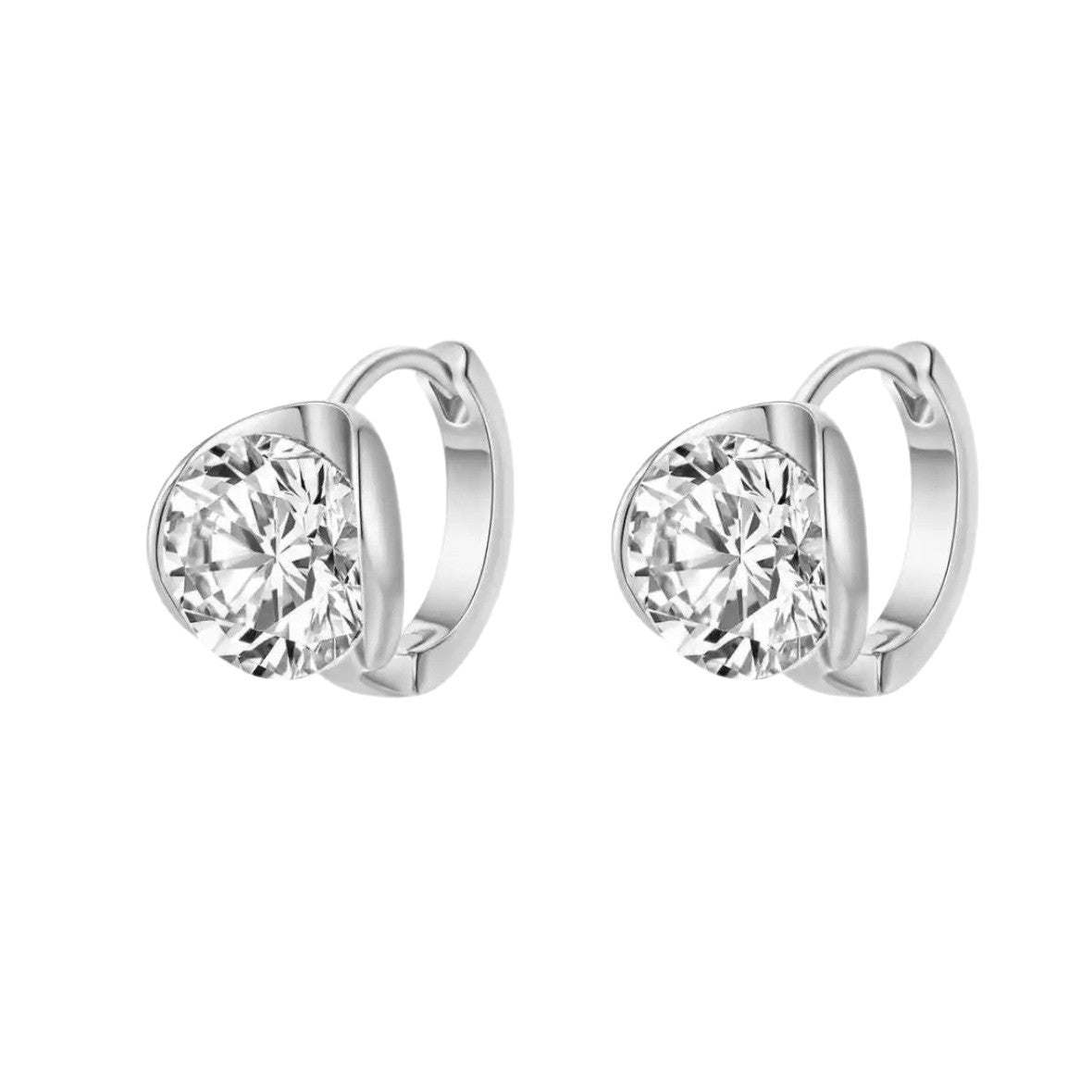 Simple and versatile moissanite earrings