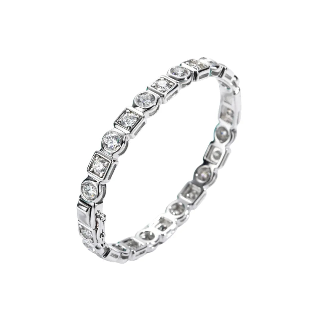 Unique Bezel Moissanite Bangle
