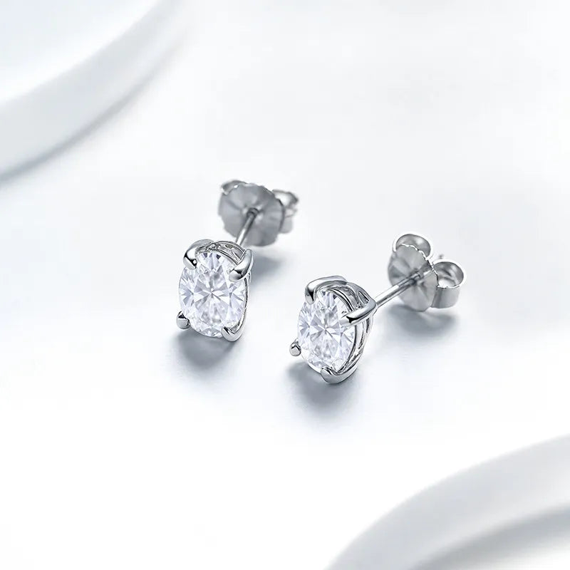 Pattern Oval Moissanite Earrings