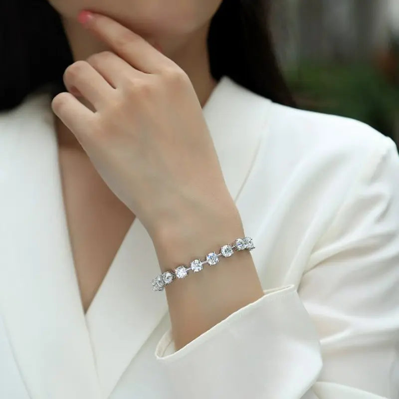 Round Moissanite Link Tennis Bracelet